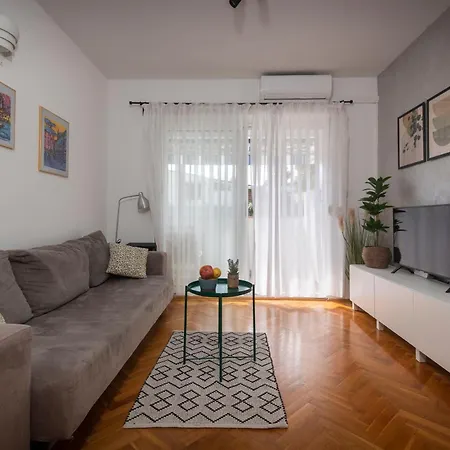 Petado Apartment *